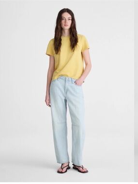 Madewell Light Blue Cropped Barrel Leg Jeans with Raw Edge
